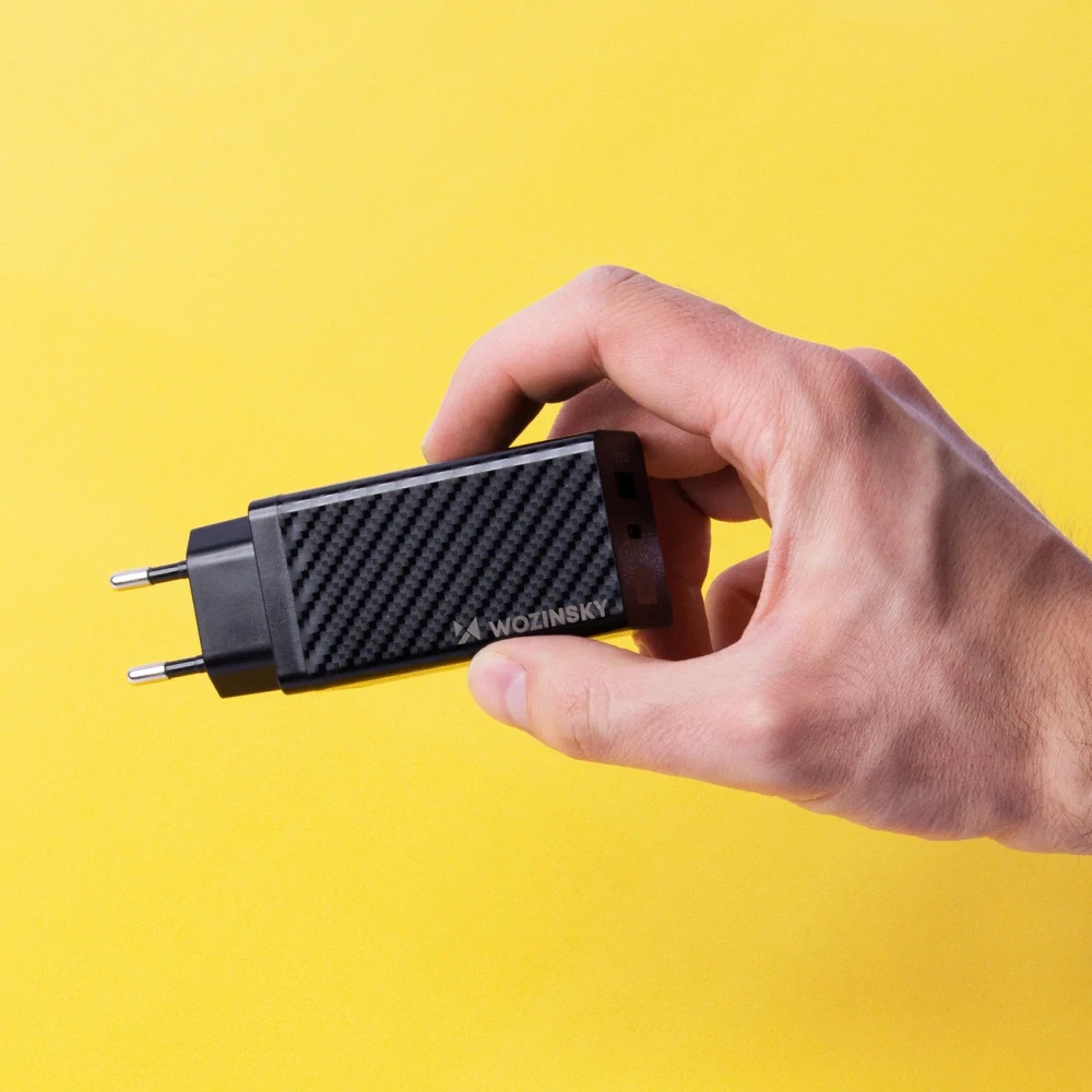 Wozinsky 65W GaN Nabijačka USB-A / USB C supports QC 3.0 PD čierna (WWCG01)